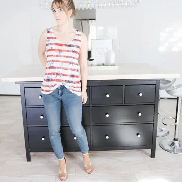 Independence Day Patriotic tank - Picture 3 of 10